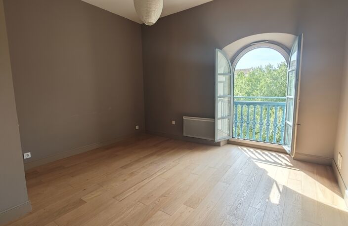 Vente Appartement 3 pièces — photo 3