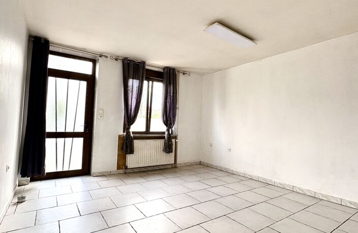 Vente Maison/villa 3 pièces — photo 2