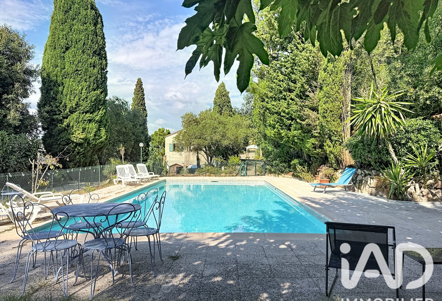 Vente Maison/villa 9 pièces — photo 1