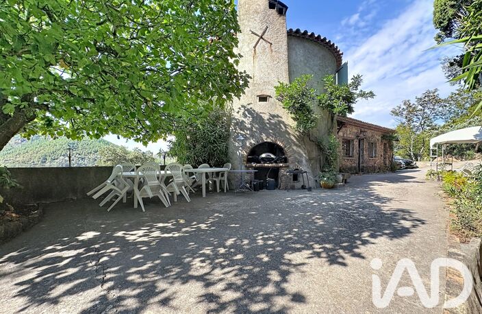 Vente Maison/villa 9 pièces — photo 3