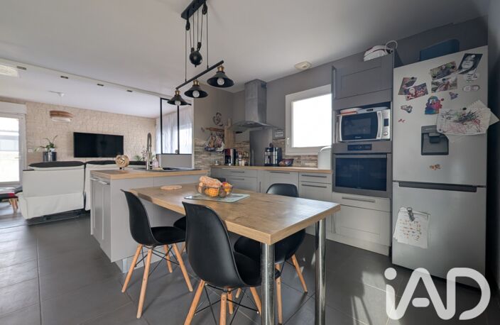 Vente Maison/villa 5 pièces — photo 3