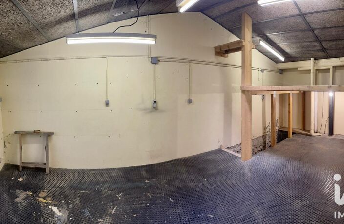 Location Atelier 2 pièces — photo 2