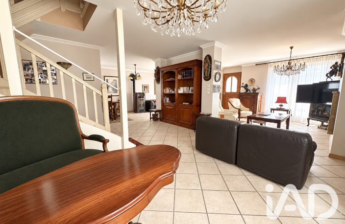 Vente Maison/villa 7 pièces — photo 2