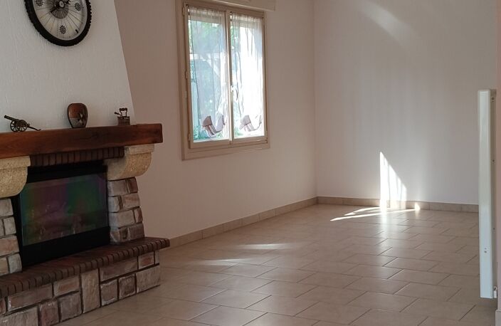 Vente Maison/villa 6 pièces — photo 2