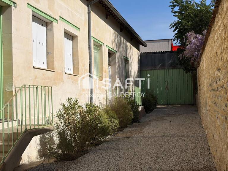 Immeuble de rapport  Rentabilité immédiate à PONS ! — photo 1