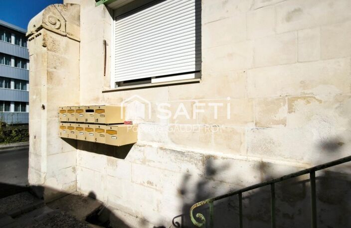 Immeuble de rapport  Rentabilité immédiate à PONS ! — photo 4