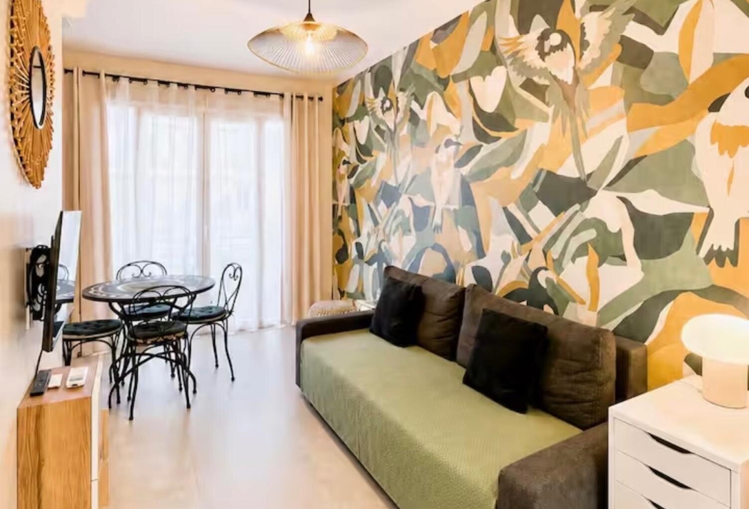 coup de cœur assuré pour ce superbe appartement, ou chaque détail a été pensé avec gout. Matériaux nobles, finitions soignées et élégantes. — photo 1