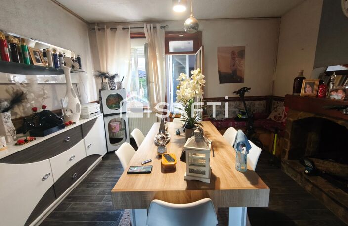 Maison de ville vendu louée à rénover — photo 2