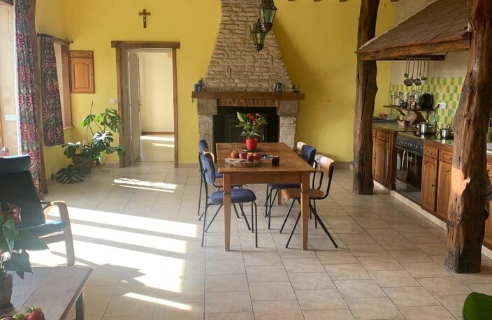 Maison en pierre lumineuse de 123 m²  Vie de plain-pied, bureau ou possibilité d'activité à domicile — photo 5