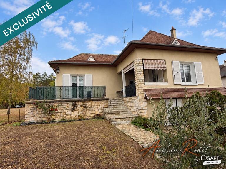 Vatan : beaux volumes jardin et potentiel — photo 1