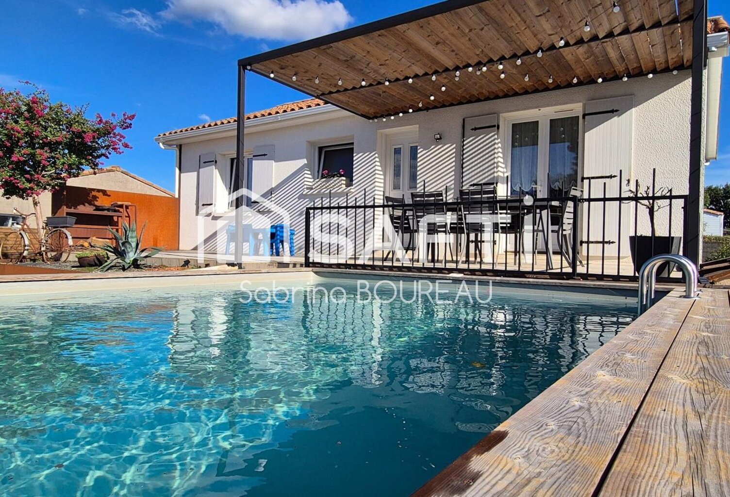 Maison familiale avec 3 chambres et piscine — photo 1