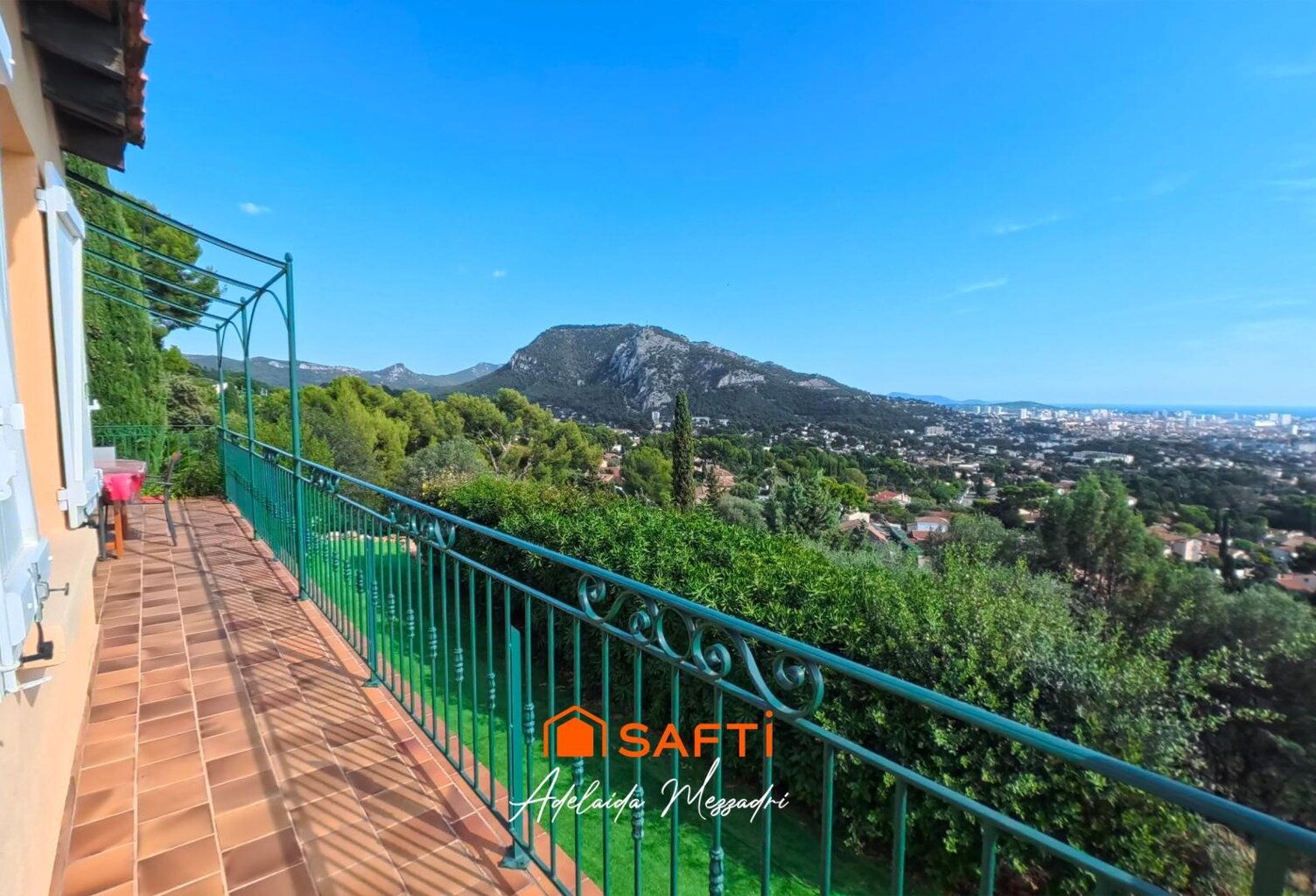 Villa avec piscine et vue panoramique mer — photo 1