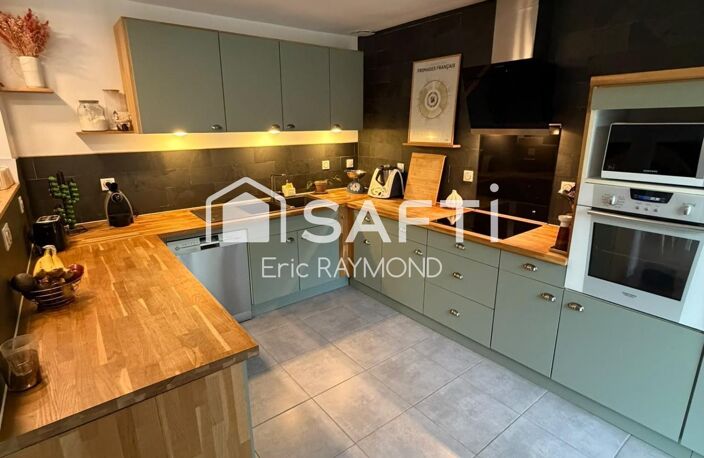 A VENDRE 210.000€ Maison de 85 m2, idéalement située à proximité du centre-ville et des commerces Elle offre 2 chambres, salon/salle à manger, cuisine — photo 4