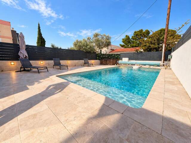 Maison familiale 141 m2 avec piscine, spa et garage - Martigues Jonquières — photo du bien