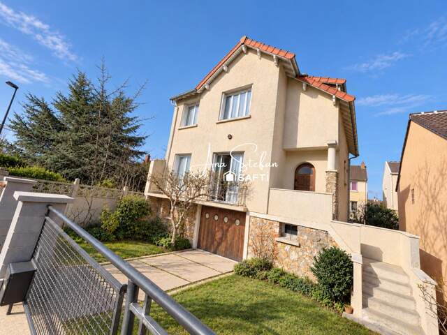 Maison familiale à Massy avec 176 m² utiles et rez-de-jardin indépendant : habitation, cabinet ou studio possible — photo du bien