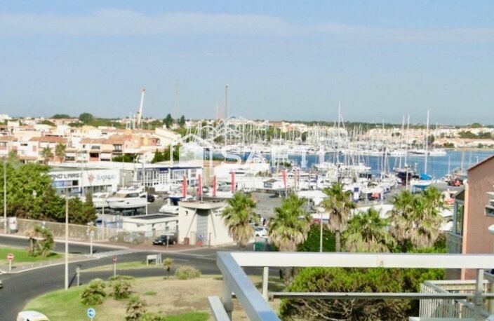 Studio avec terrasse, vues mer et port — photo 2