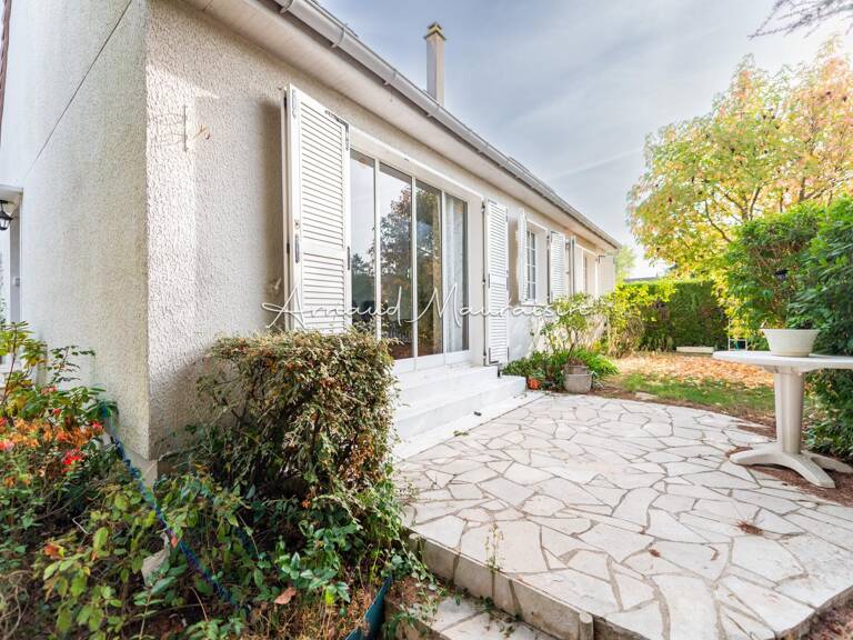 Maison à fort potentiel au calme ! — photo 1
