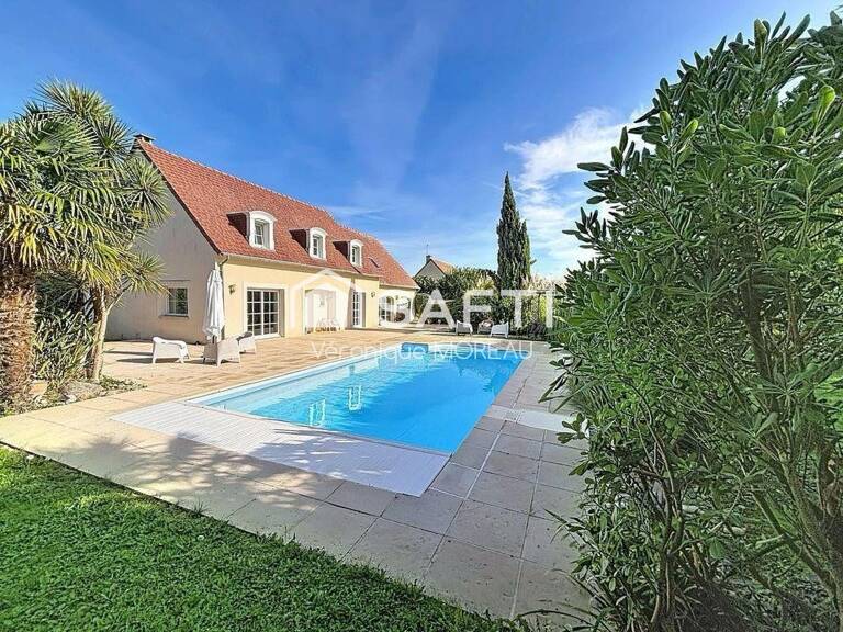 Maison 183 m², piscine et terrain sans vis-à-vis — photo 1