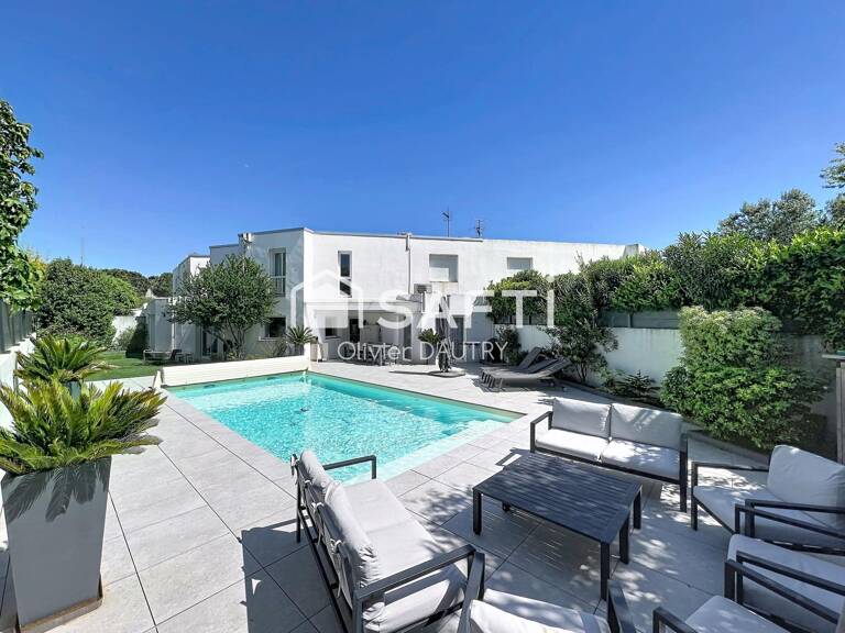 Villa prête à vivre  Piscine et Jardin intimiste - — photo 1
