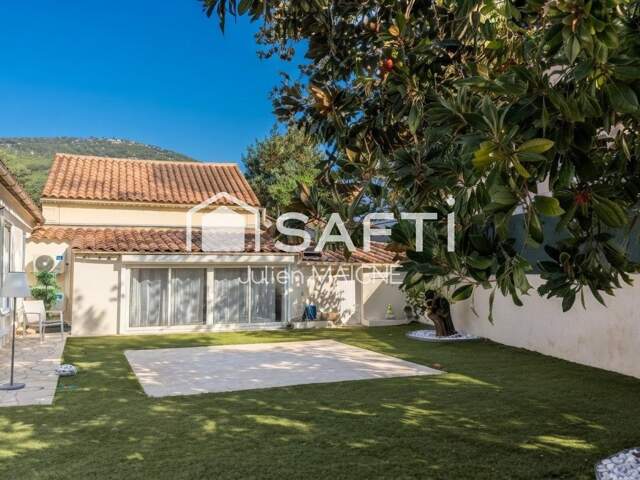 Plain-pied de 108 m² au calme absolu : 4 chambres, cuisine d'été et 530 m² de terrain, sans aucun travaux — photo du bien