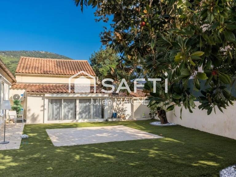 Plain-pied de 108 m² au calme absolu : 4 chambres, cuisine d'été et 530 m² de terrain, sans aucun travaux — photo 1