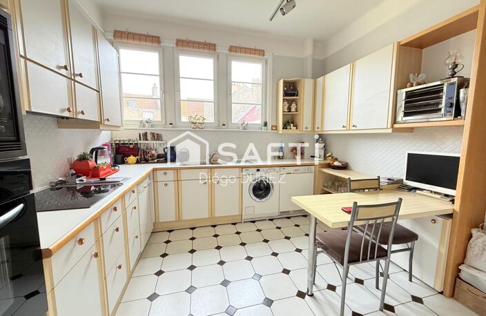 APPARTEMENT 160 M² STANDING + GARAGE & PARKING — photo 4