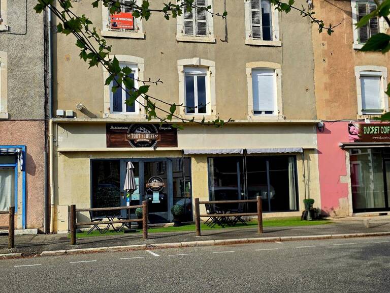 Immeuble de rapport , emplacement stratégique — photo 1