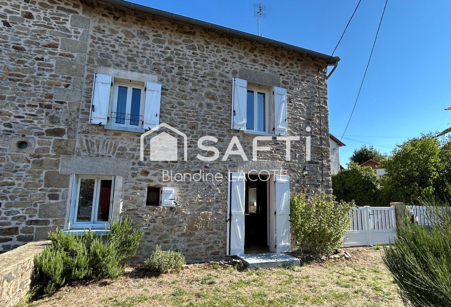 Charmante maison de campagne, entre lacs et forêts — photo 1