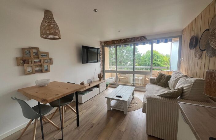 Appartement avec balcon, à 1 minutes de la mer, sans travaux à prévoir — photo 2