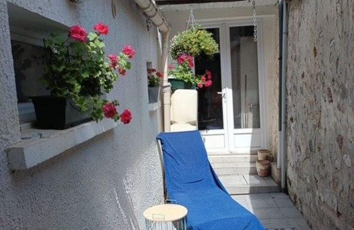 Maison 74m² - 3 chambres - cour privative - Grange — photo 2