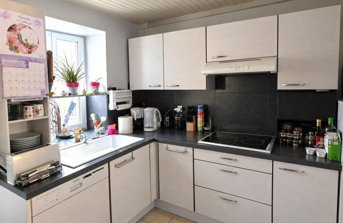 Maison 74m² - 3 chambres - cour privative - Grange — photo 3