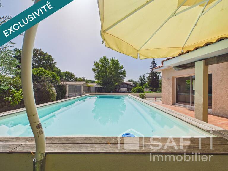 Maison de plain pied de 155 m2, 4 chambres, avec piscine, grand terrain et environnement calme — photo 1