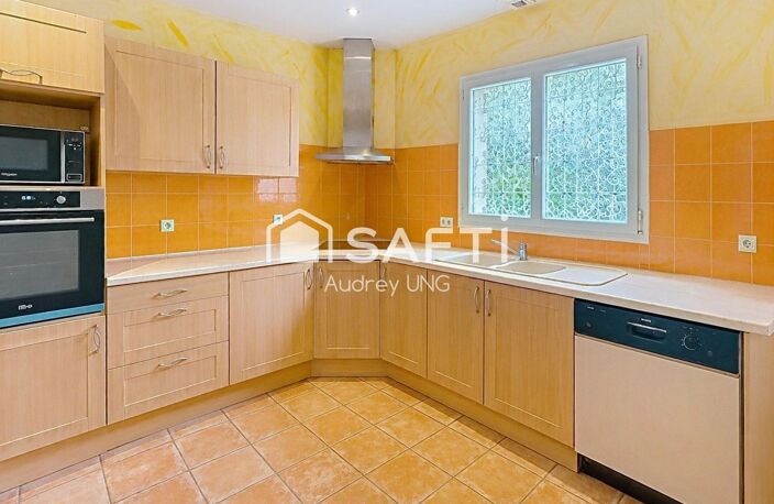 Maison de plain-pied de 87 m² avec un jardin de 700m²  Un cadre de vie agréable à découvrir — photo 3