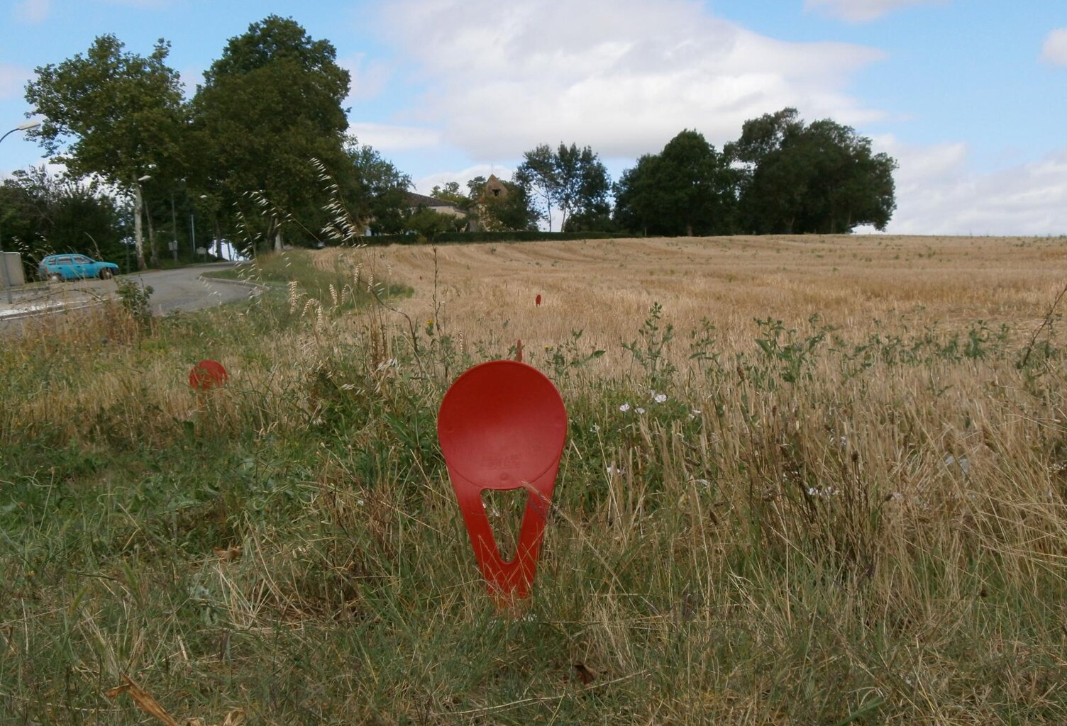 Grand Terrain de 3765 m² environ en position dominante.Vue exceptionnelle. — photo 1