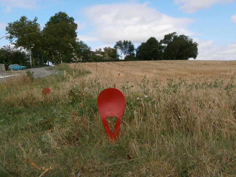 Grand Terrain de 3765 m² environ en position dominante.Vue exceptionnelle. — photo 1