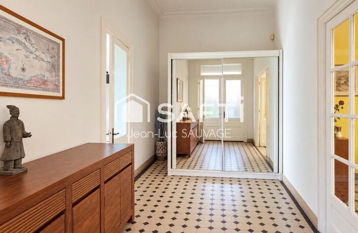 Demeure de caractère atypique 180 m2 - 3 ch - Gar — photo 2
