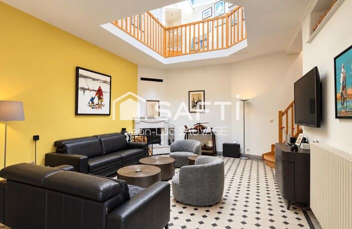 Demeure de caractère atypique 180 m2 - 3 ch - Gar — photo 3