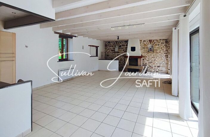 Charmante maison en pierre de 143 m² au calme. — photo 3