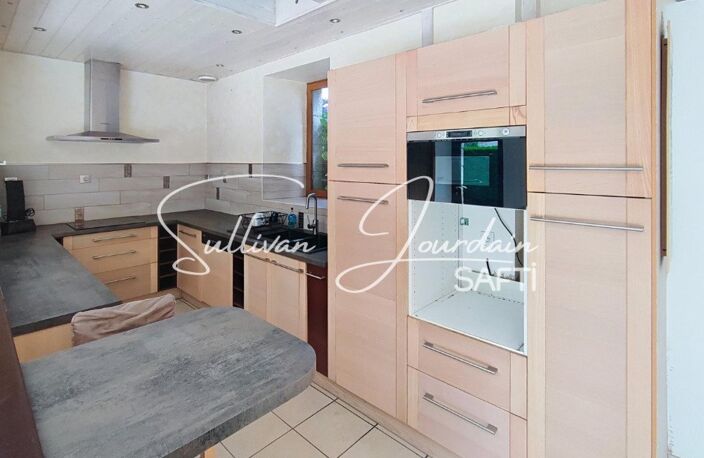 Charmante maison en pierre de 143 m² au calme. — photo 5