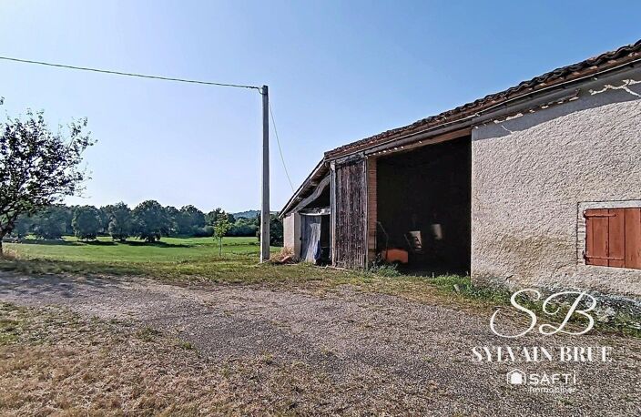 Corps de ferme à restaurer sur 2650m² de terrain — photo 4