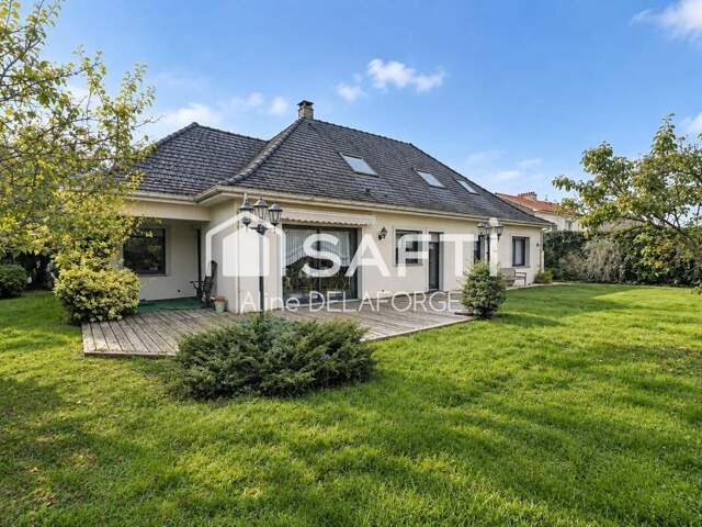 À VENDRE  MAISON FAMILIALE  SAINT-POL-SUR-TERNOISE  299 000 € — photo du bien