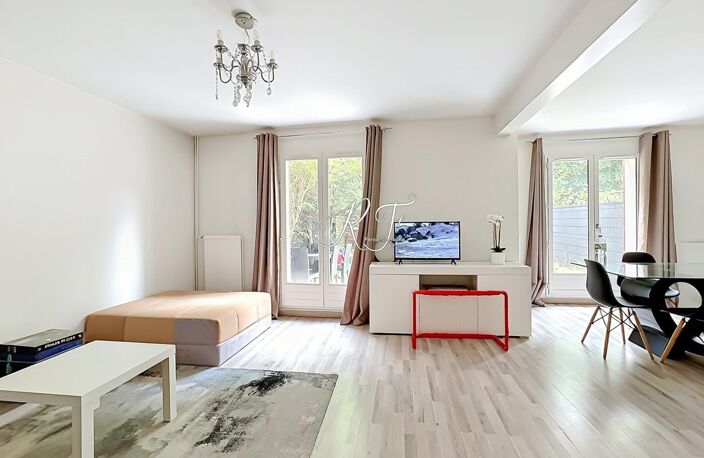 maison familiale avec 3 chambres et jardin — photo 4