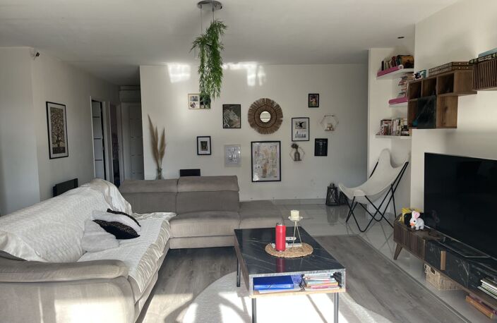 Villa — photo 4
