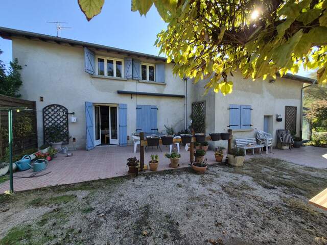 Maison à rénover — photo du bien