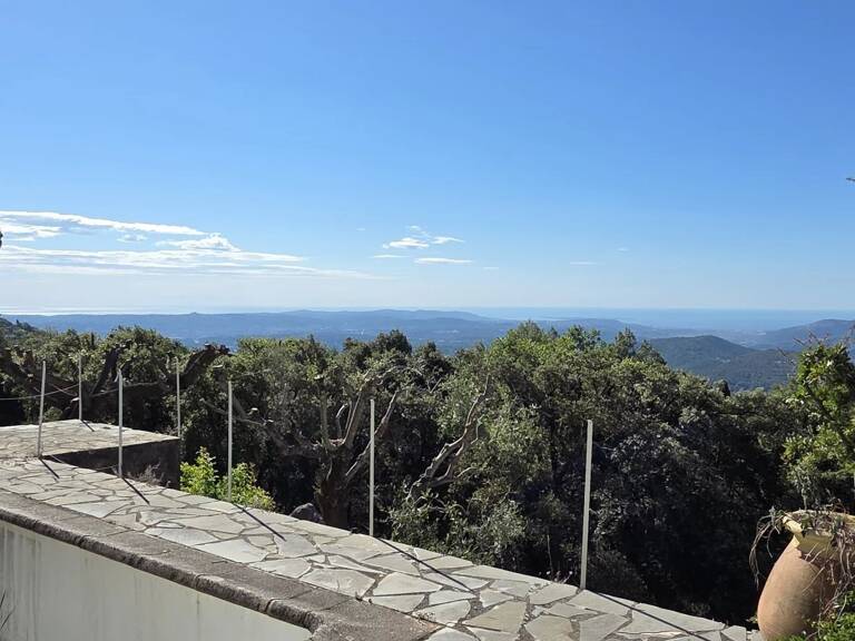 Spéracèdes : Villa avec vue mer panoramique et permis de construire accordé pour une extension d'exception — photo 1