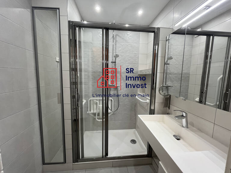T3 61 m², Balcon, clim, Villeurbanne Gratte-Ciel — photo 1