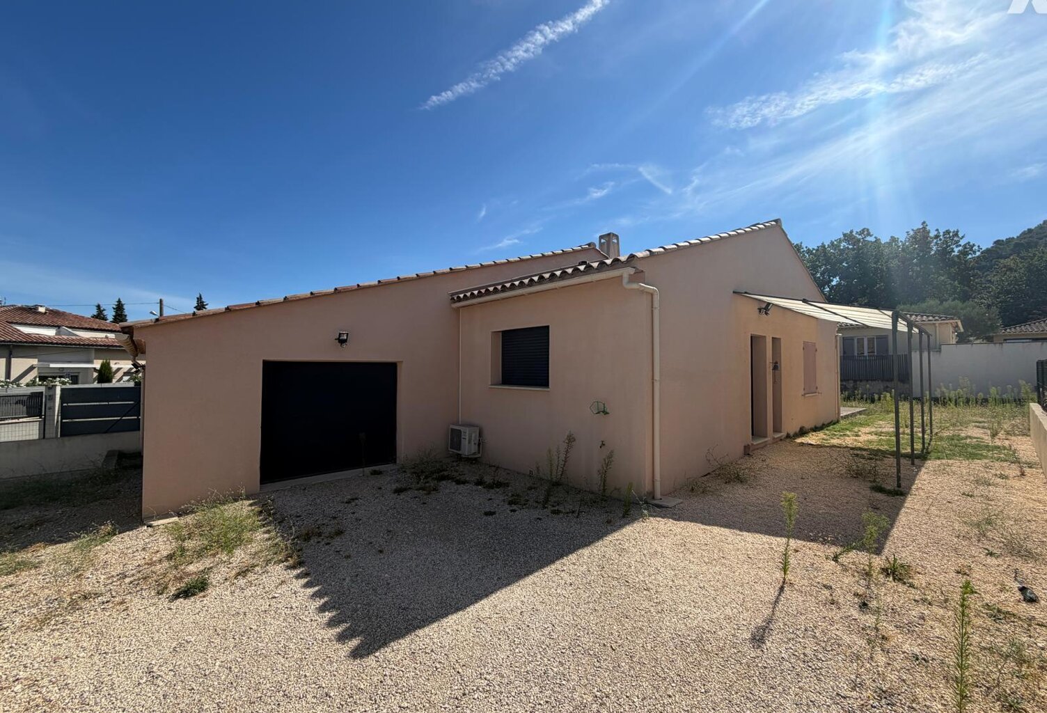 Vente maison 3 pièces 105 m² Robion (84440) — photo 1