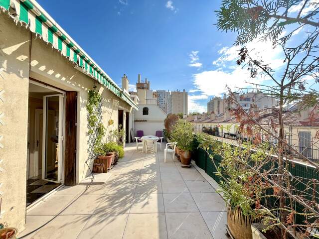 Appartement 3 pièces 110 m² à Marseille 7 — photo du bien