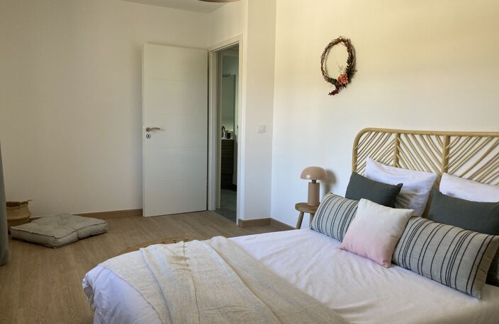 Appartement familiale en rez-de-jardin au calme à Tassin — photo 3