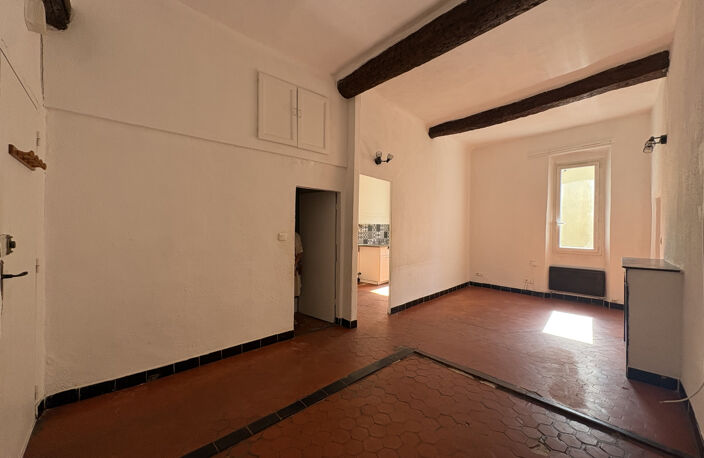 T3 - Ceyreste — photo 2